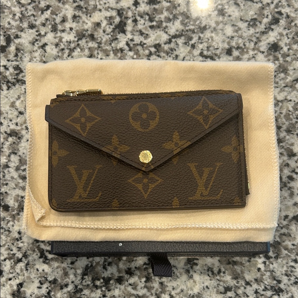 Louis Vuitton Recto Verso